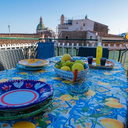 Апартаменты Casa Teresa Nel Centro Di Vietri Экстерьер фото